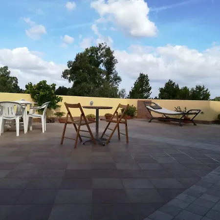 Al Ciclamino ベッド・アンド・ブレックファスト 3*